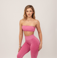 Fit Bunny Delta безшевен спортен екип с омбре ефект в розов цвят. Бюстие без презрамки и спортен дамски клин.
