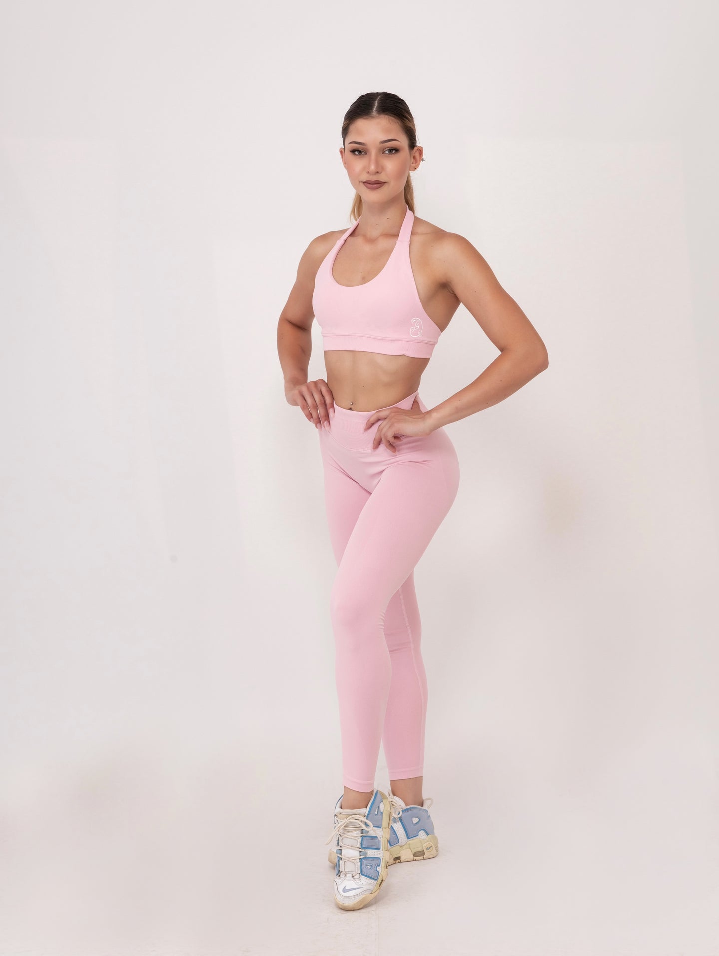 Fit Bunny Gravity клин в розово - безшевен дамски клин в розов цвят ниска рипсена талия и силиконово лого на заек.