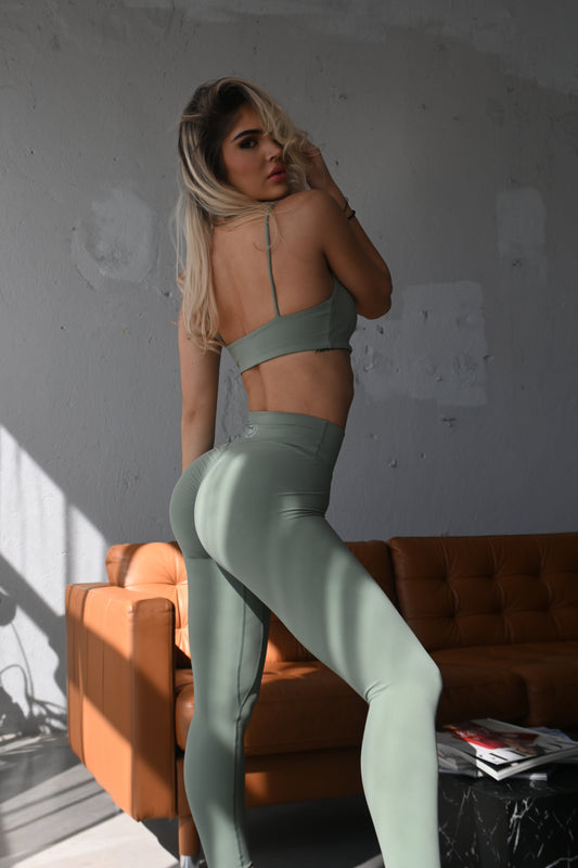 Essential Leggings